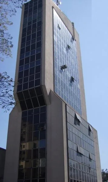 Paulo Izzo — Edifício corporativo em Itaim, São Paulo