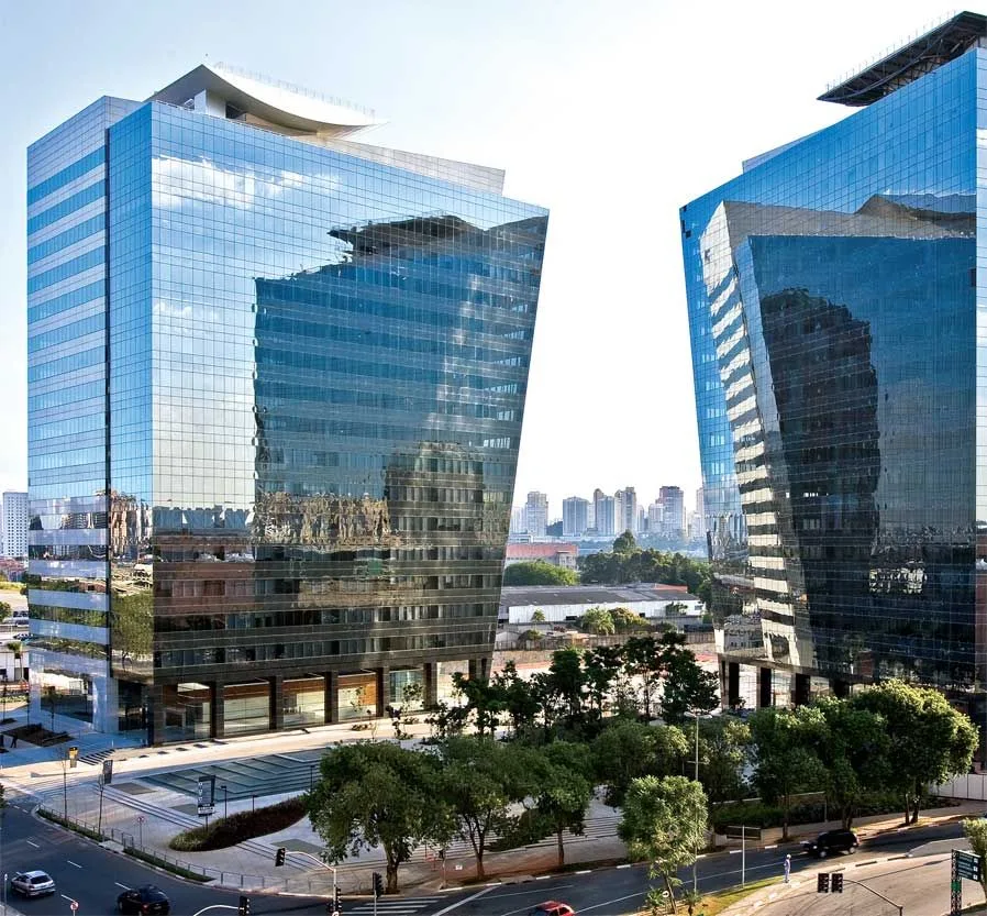 Rochaverá Corporate Towers — Edifício corporativo em Berrini, São Paulo